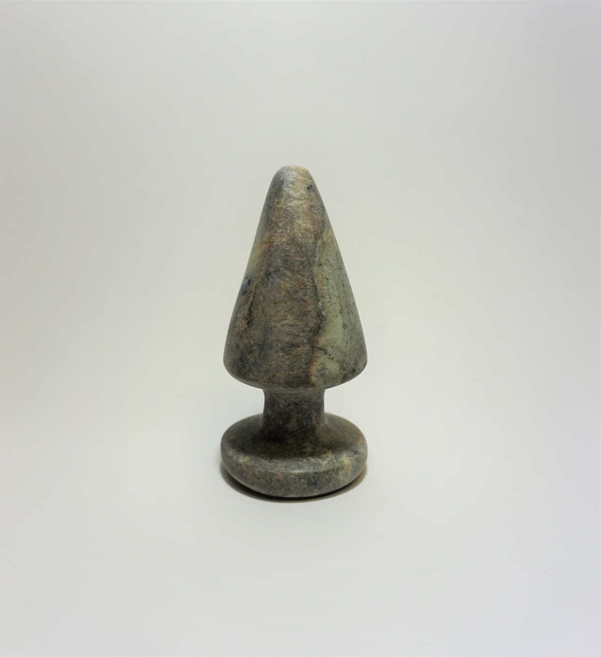 Kablusiak, Buttplug, 2018, soapstone and tung oil. Courtesy of the artist and Jarvis Hall Gallery.
